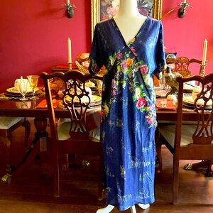 Fabulous silk maxi dress by Johnny Was - M